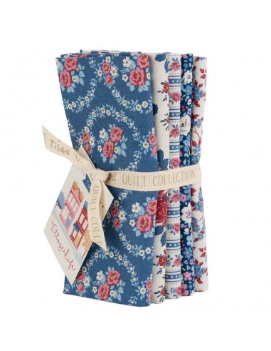 Tilda Village Life Blue, 5 Fat Quarter 48 x 53 cm Blu Tilda Fabrics - 1