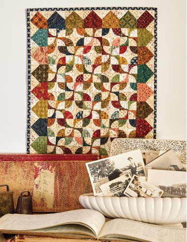 Simple Whatnots III - A Third Serving of Satisfyingly Scrappy Quilts by Kim Diehl Martingale - 11