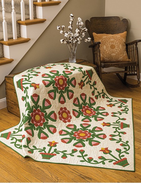 Red & Green Quilts: 14 Classic Quilts with Enduring Appeal Martingale - 13