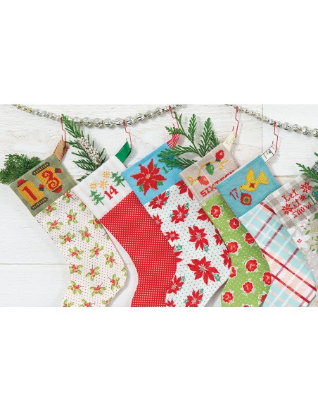 Cross-Stitch Christmas Countdown - 24 Mini Stockings by Susan Ache Martingale - 4