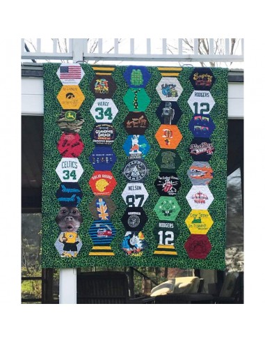 Beyond the Tee-Innovative T-Shirt Quilts: 9 Extraordinary Designs, Tips for Working with Ties & Other Clothing C&T Publishing - 