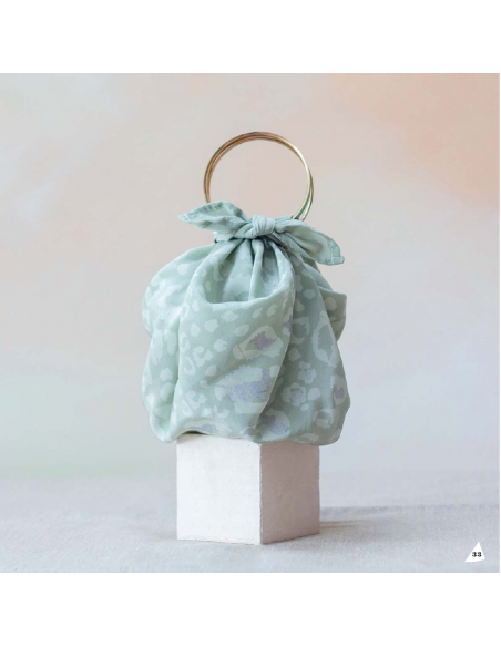 Zero Waste: Gift Wrap, 30 ideas for furoshiki and other sustainable solutions by Christine Leech Search Press - 7