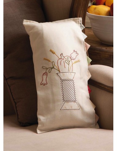 Stitched So Sweet - Whimsical Embroidery, Patchwork, and Applique di Tracy Souza Martingale - 9